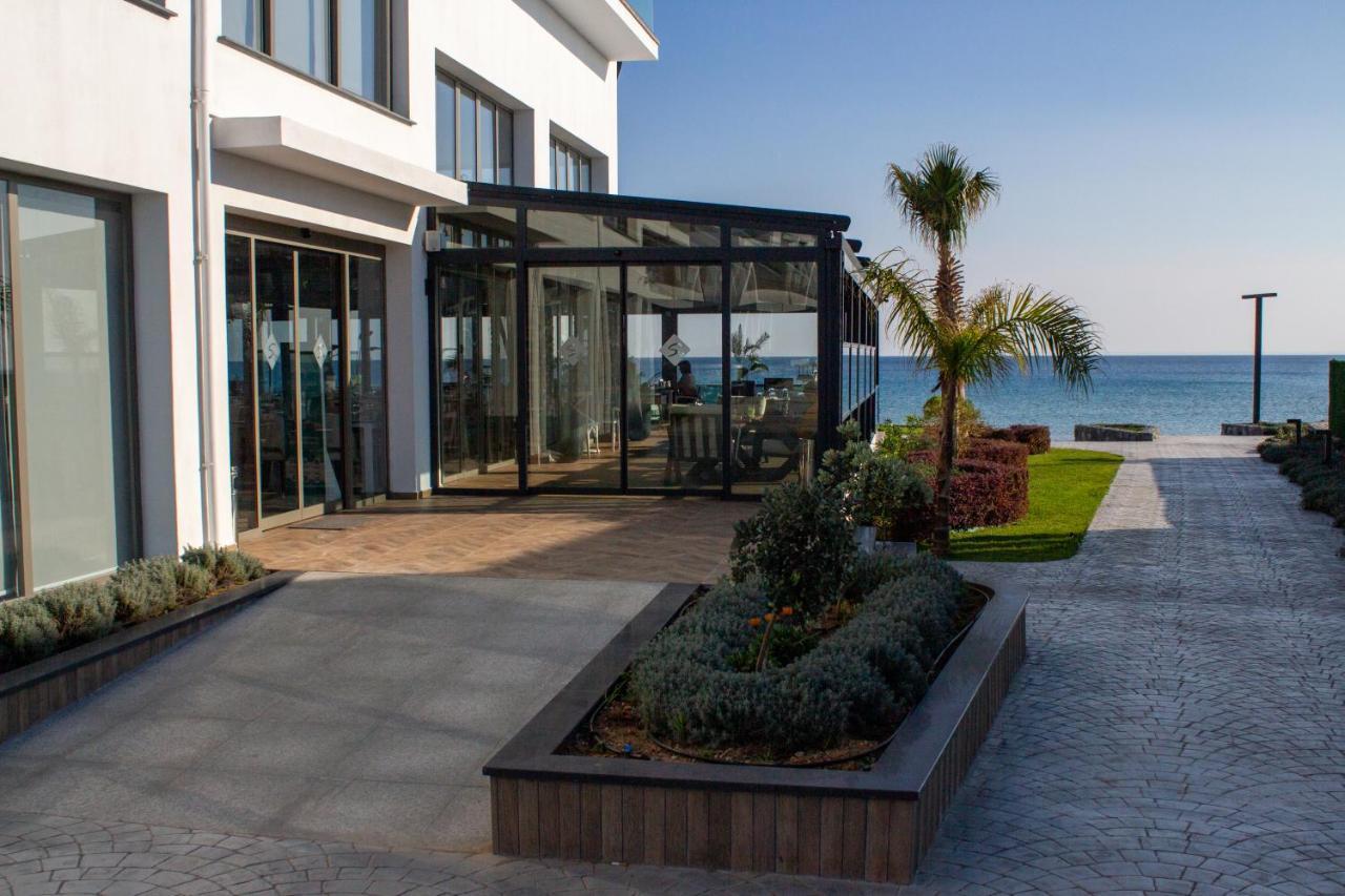 Four Seasons Life Rentals Trikomo Kültér fotó