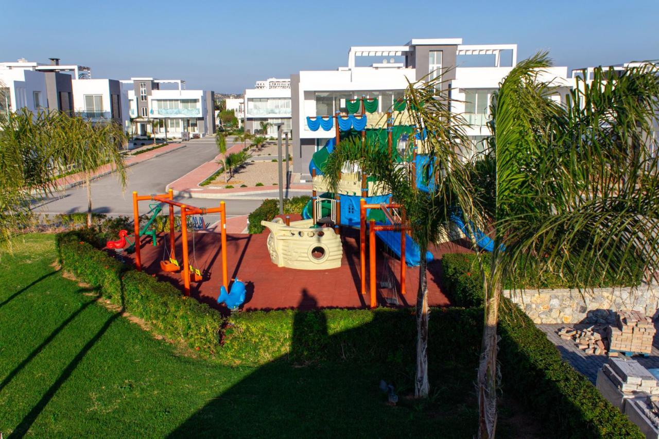 Four Seasons Life Rentals Trikomo Kültér fotó