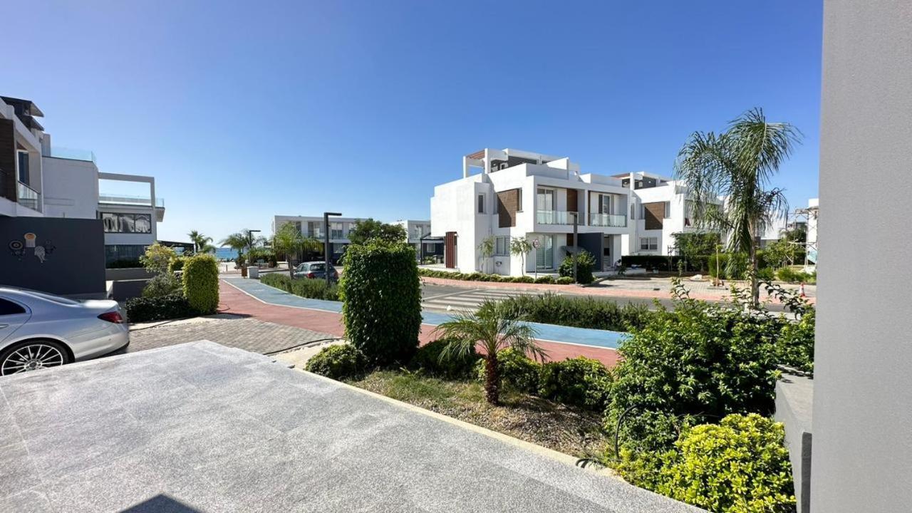Four Seasons Life Rentals Trikomo Kültér fotó