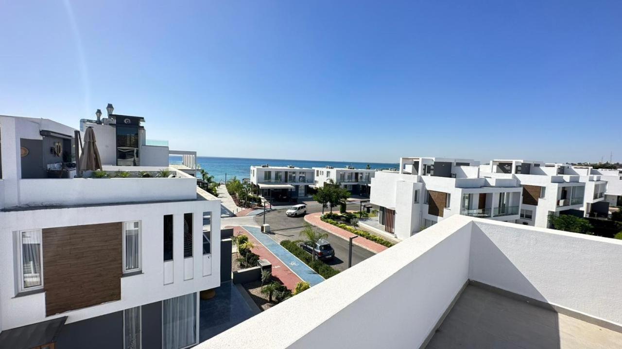 Four Seasons Life Rentals Trikomo Kültér fotó